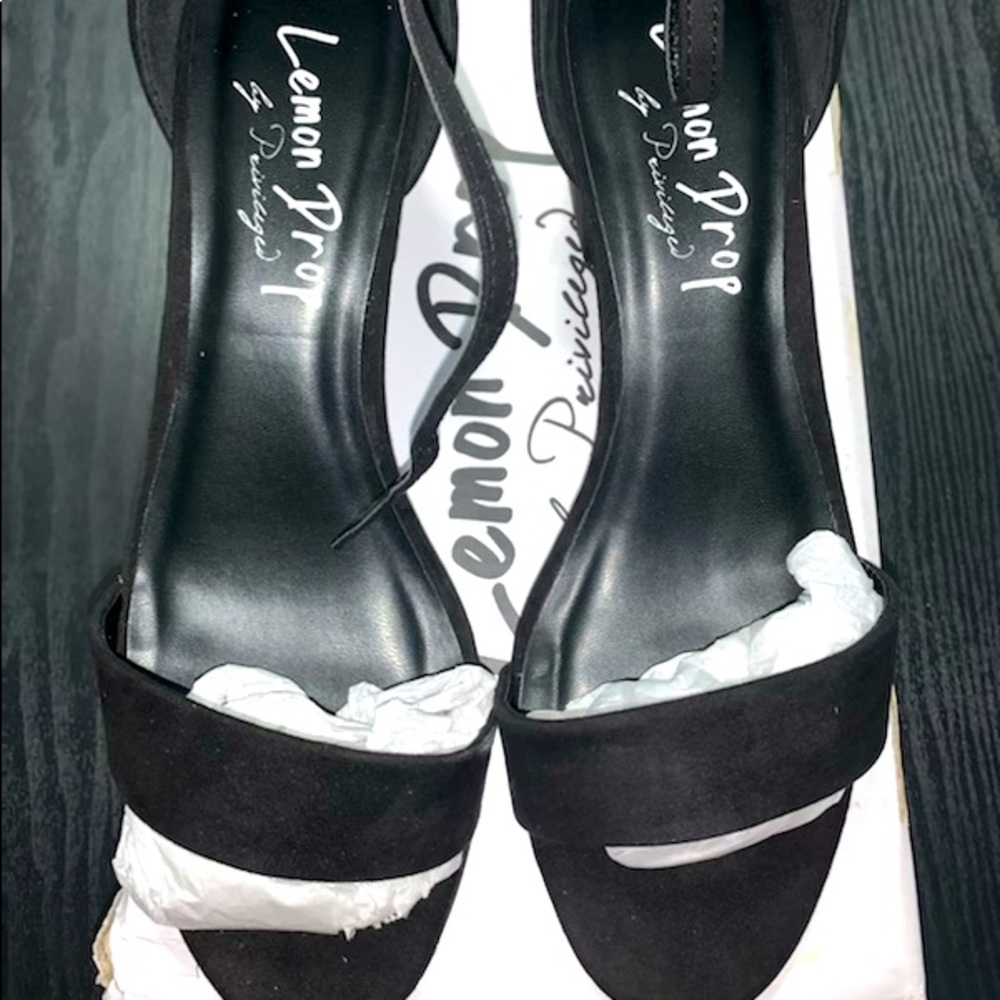 Fashion Nova open heel sandal